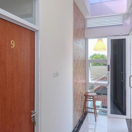 Reddoorz Syariah @ Tlogosari Semarang Hotel Alastuwo Exterior foto