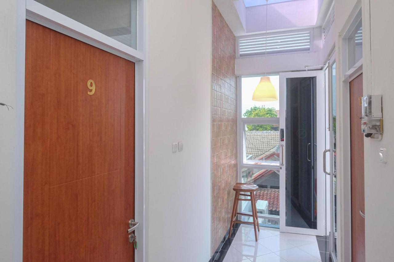 Reddoorz Syariah @ Tlogosari Semarang Hotel Alastuwo Exterior foto