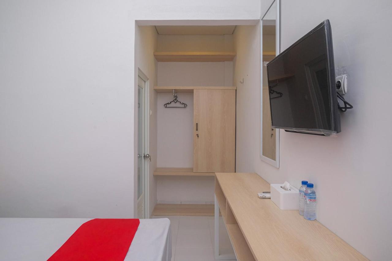 Reddoorz Syariah @ Tlogosari Semarang Hotel Alastuwo Exterior foto